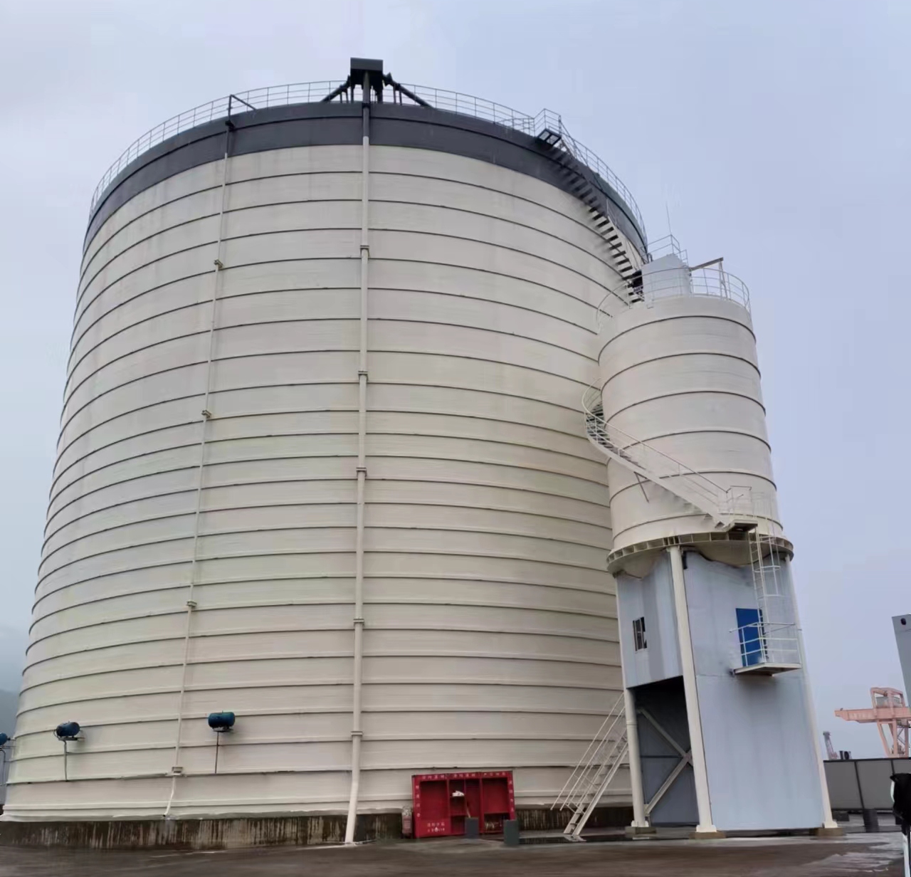 鸠江10万吨水泥钢板库